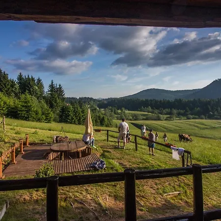 Tree House Gorski Lazi Tršće