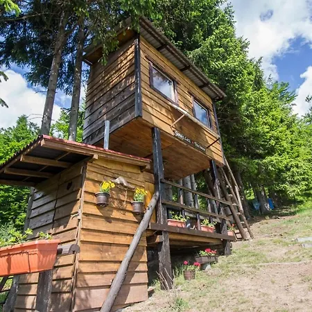 Lodge Tree House Gorski Lazi