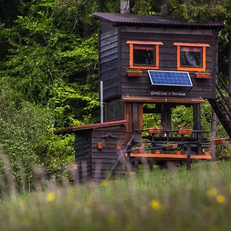 Tree House Gorski Lazi Hytte *