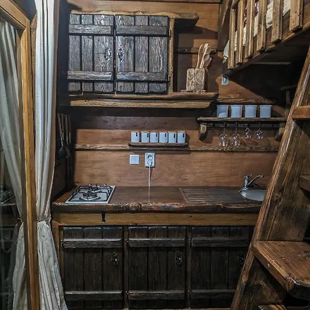 Tree House Gorski Lazi Orman Evi *