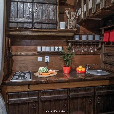 Tree House Gorski Lazi