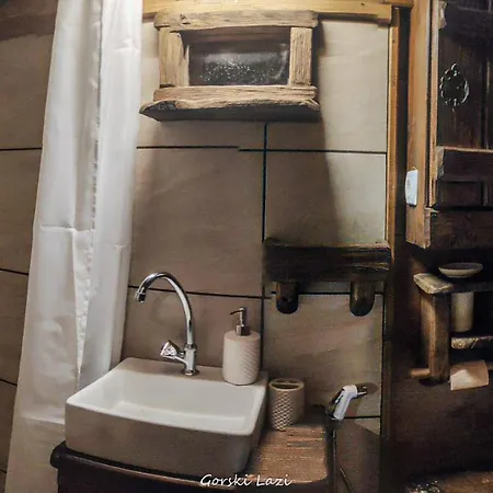 Lodge Tree House Gorski Lazi Trsce