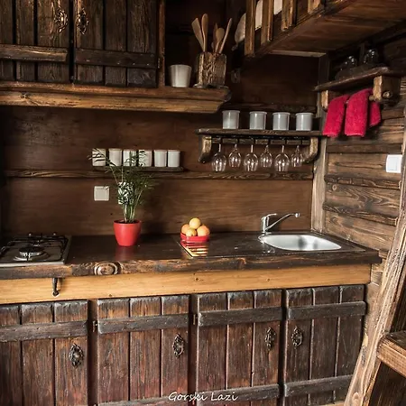 Tree House Gorski Lazi Orman Evi