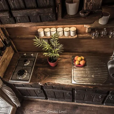 Lodge Tree House Gorski Lazi