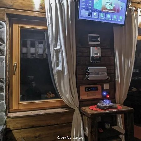 Tree House Gorski Lazi *