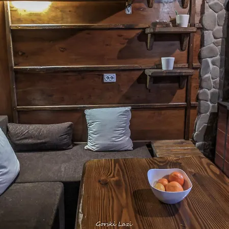 Tree House Gorski Lazi *