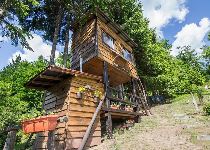 بيت خشبي Tree House Gorski Lazi