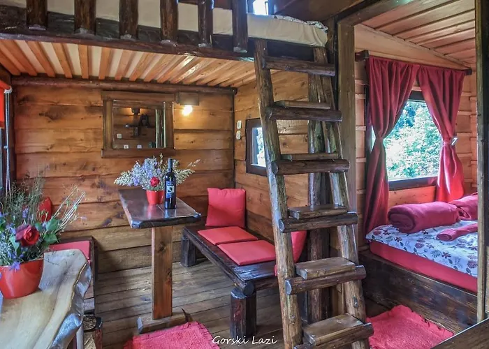 Tree House Gorski Lazi *