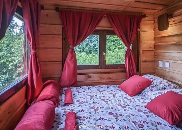 Tree House Gorski Lazi بيت خشبي Trsce